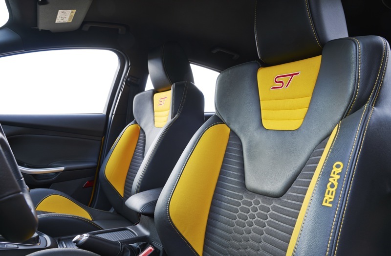 Ford Focus ST asientos