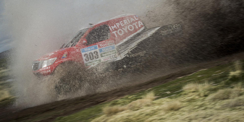 De Villiers recorta tiempo a Al-Attiyah