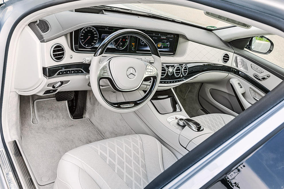 Mercedes S500 PIH interior