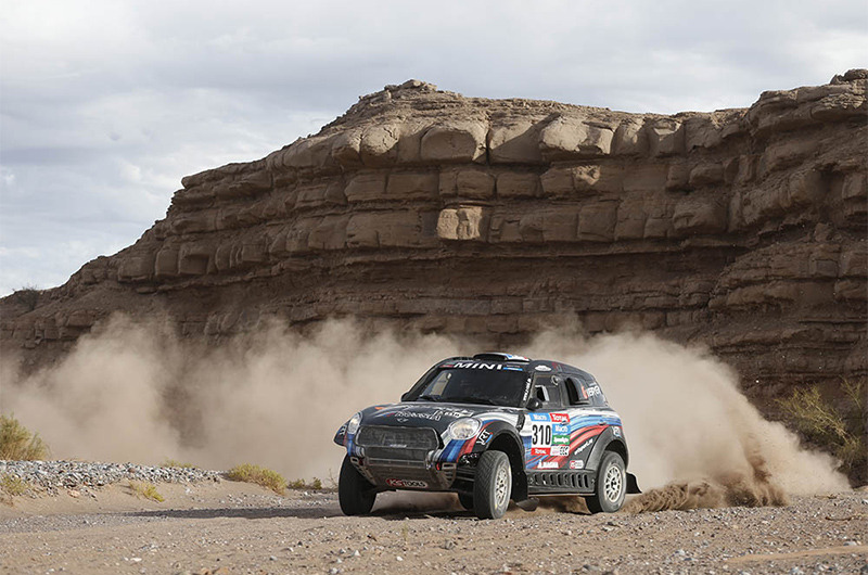 Vasilyev gana la quinta etapa del Dakar 2015