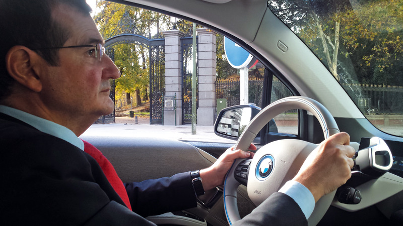 Francisco Hortigüela prueba el BMW i3