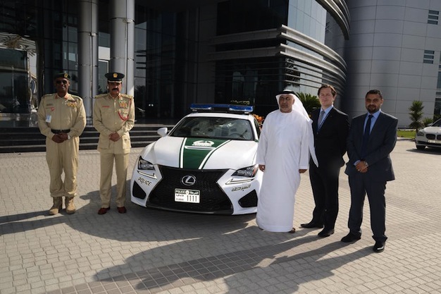 Lexus RC F para la policía de Dubái