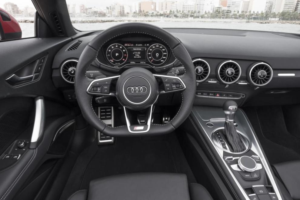 Auidi TT Roadster 2015