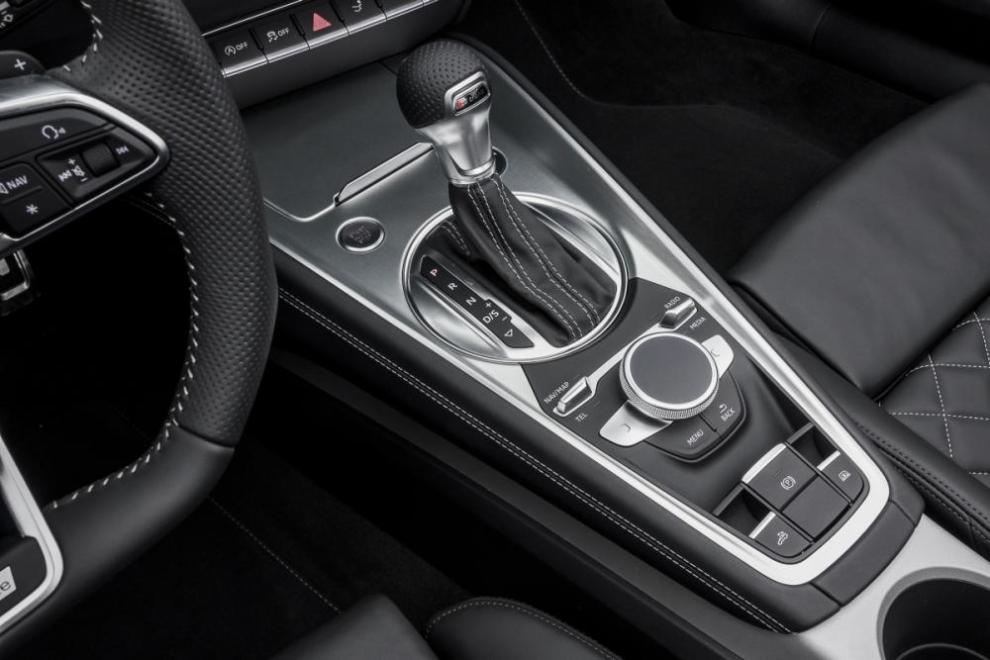 Auidi TT Roadster 2015