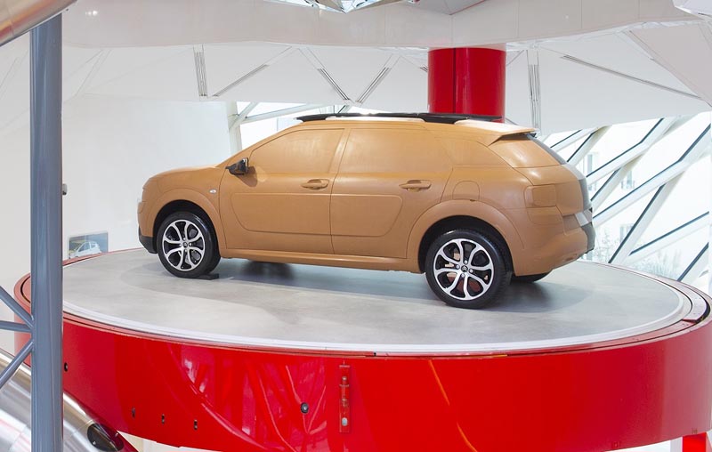 Modelo en arcilla de coche Citroën
