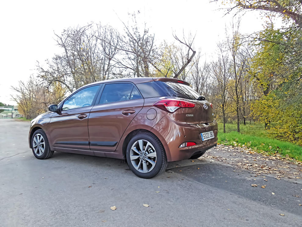 Hyundai i20 1.4 CRDi 90 Tecno vs. Seat ibiza 1.6 TDI 90 Style i-Tech 30 Aniversario