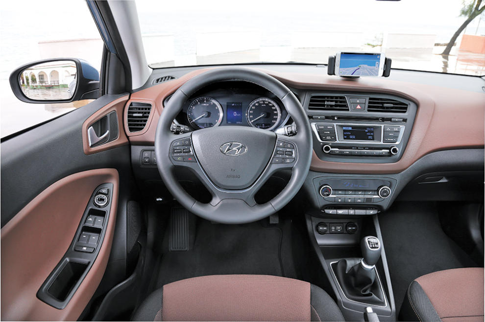 Hyundai i20 1.4 CRDi 90 Tecno vs. Seat ibiza 1.6 TDI 90 Style i-Tech 30 Aniversario