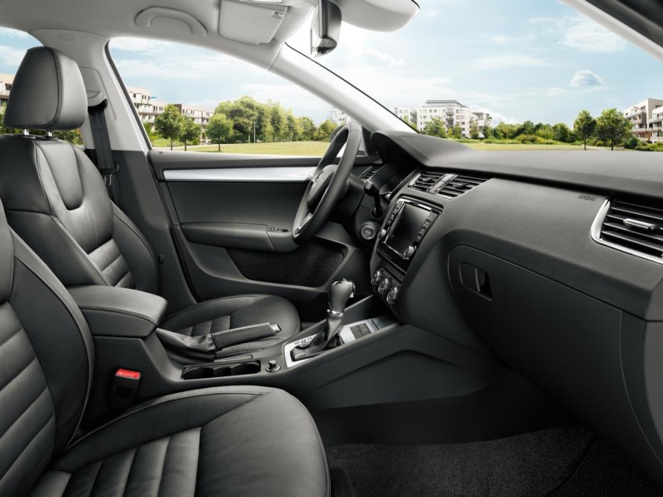 Skoda Octavia 2015, inteior