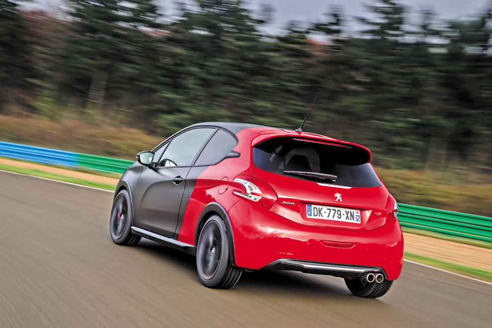 Peugeot 208 GTI 30 Aniversario: Primera prueba