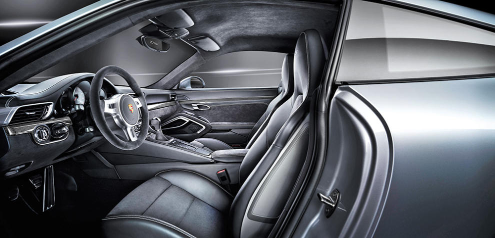 interior Porsche 911 GTS