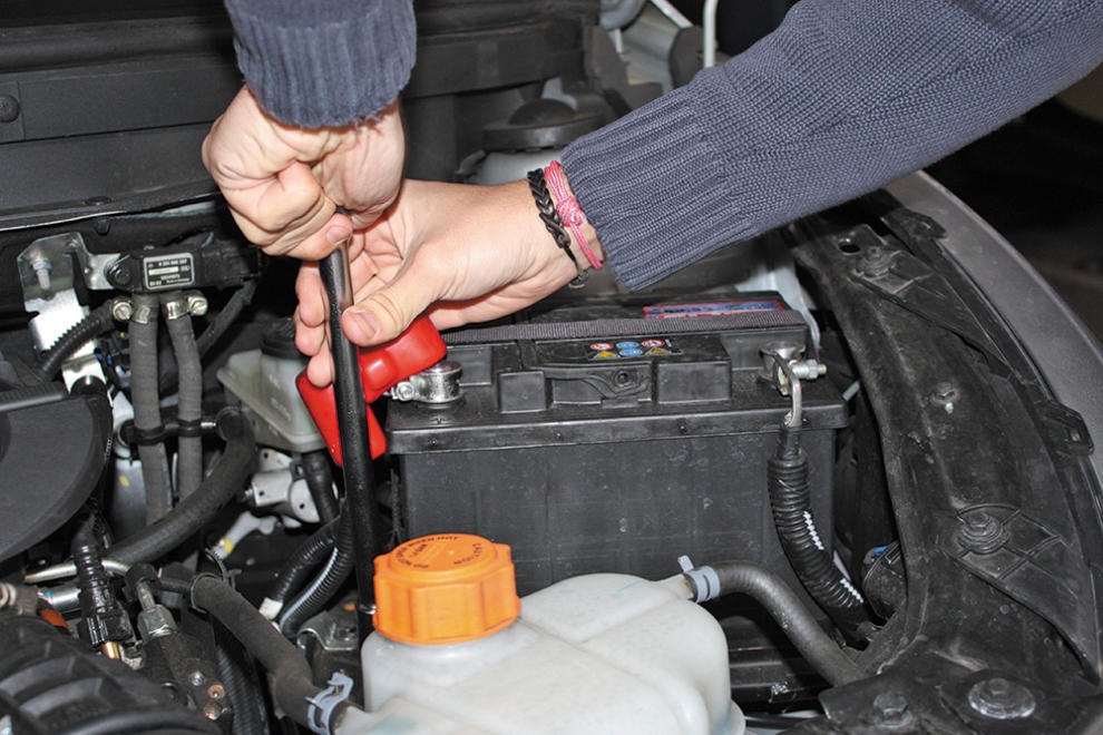 Qué hacer si tu coche se queda sin batería