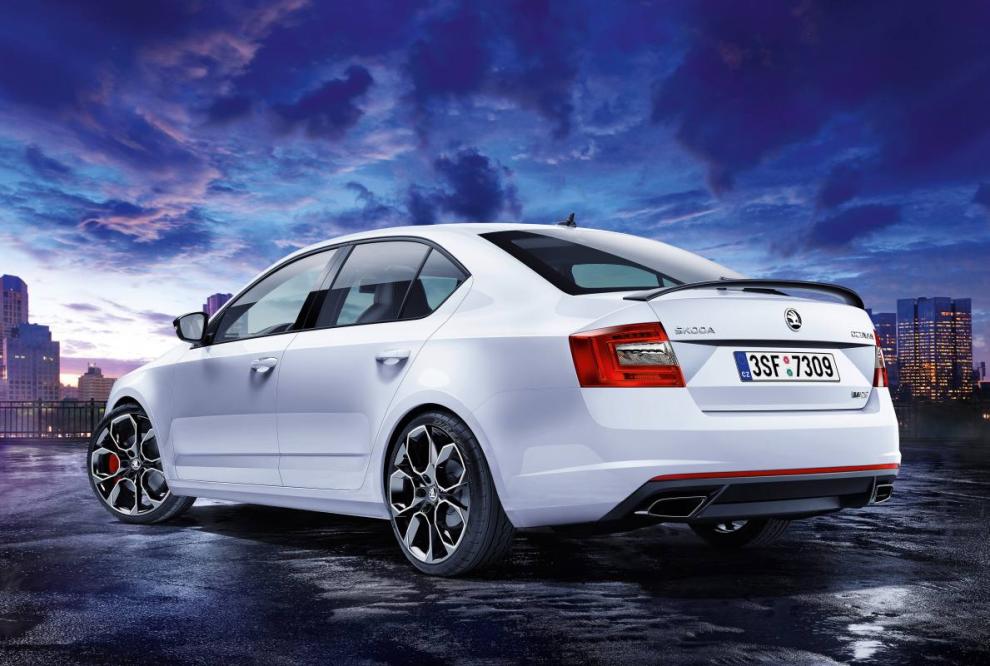 Skoda Octavia RS 230: un portento automovilístico