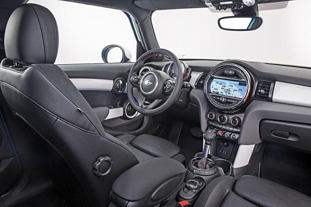 Mini 5 puertas 2015  interor