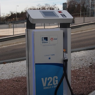 Poste de recarga eléctrica