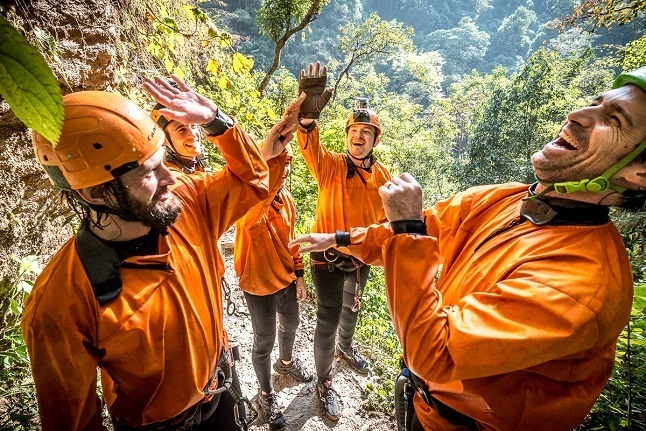 Nissan: Los cinco elementos de la aventura