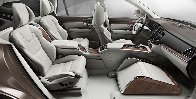 Volvo Console Lounge
