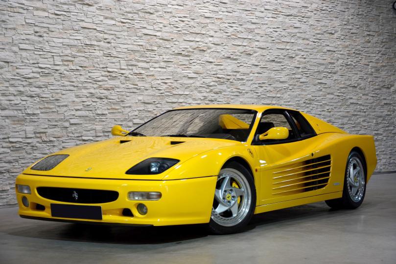 Seis Ferrari Testarossa, a subasta