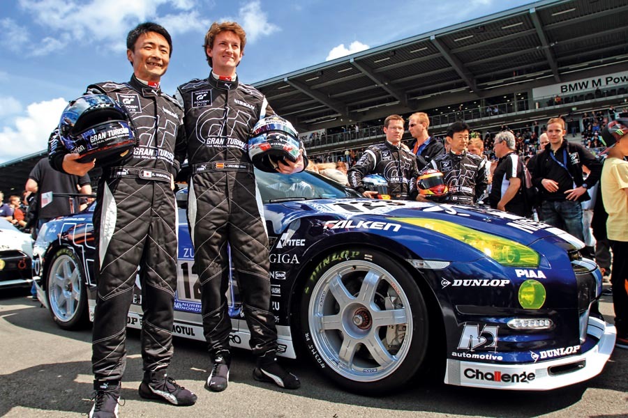 Conoce a Kazunori Yamauchi