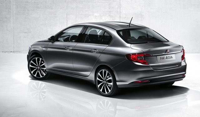 Fiat Aegea, trasera
