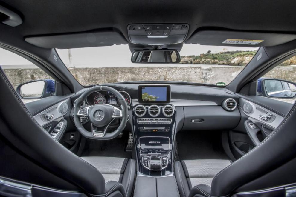 Mercedes-AMG C63S,l salpicadero