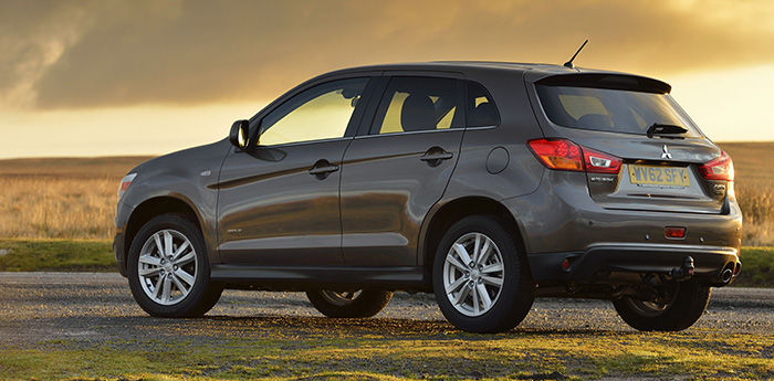 Mitsubishi ASX 2015 trasera