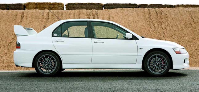 Mitsubishi Lancer Evo iX