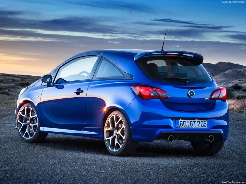 Opel Corsa OPC trasera