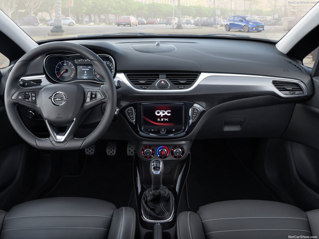 Opel Corsa OPC interior