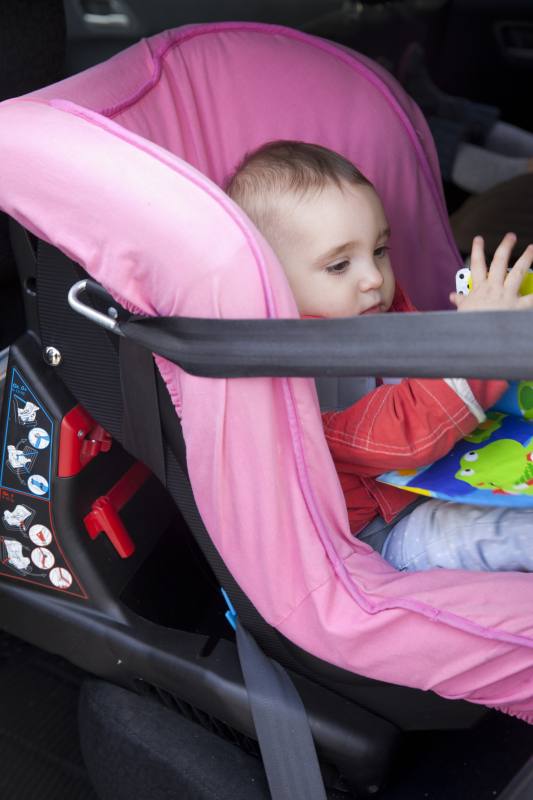 El 60% de los niños entre 6 y 10 años no está bien protegido en el coche