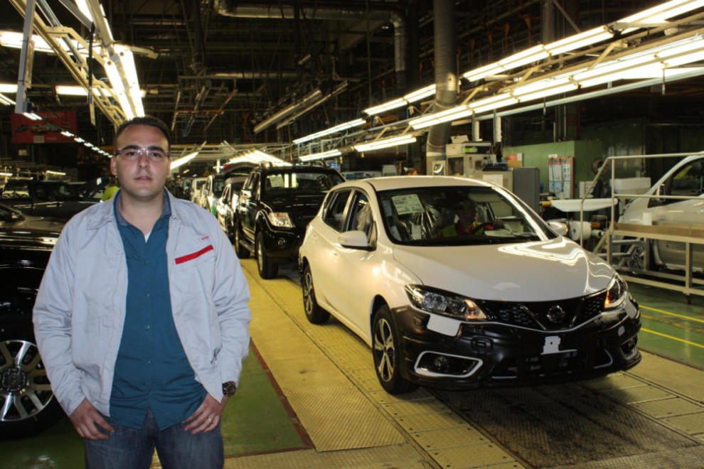 visita fábrica de Nissan Adrián Nuñez