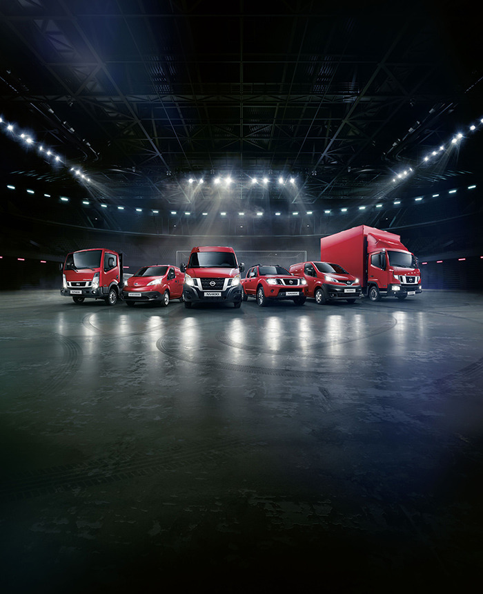 Nissan y Toure Yaya