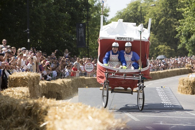 RedBull Autos Locos