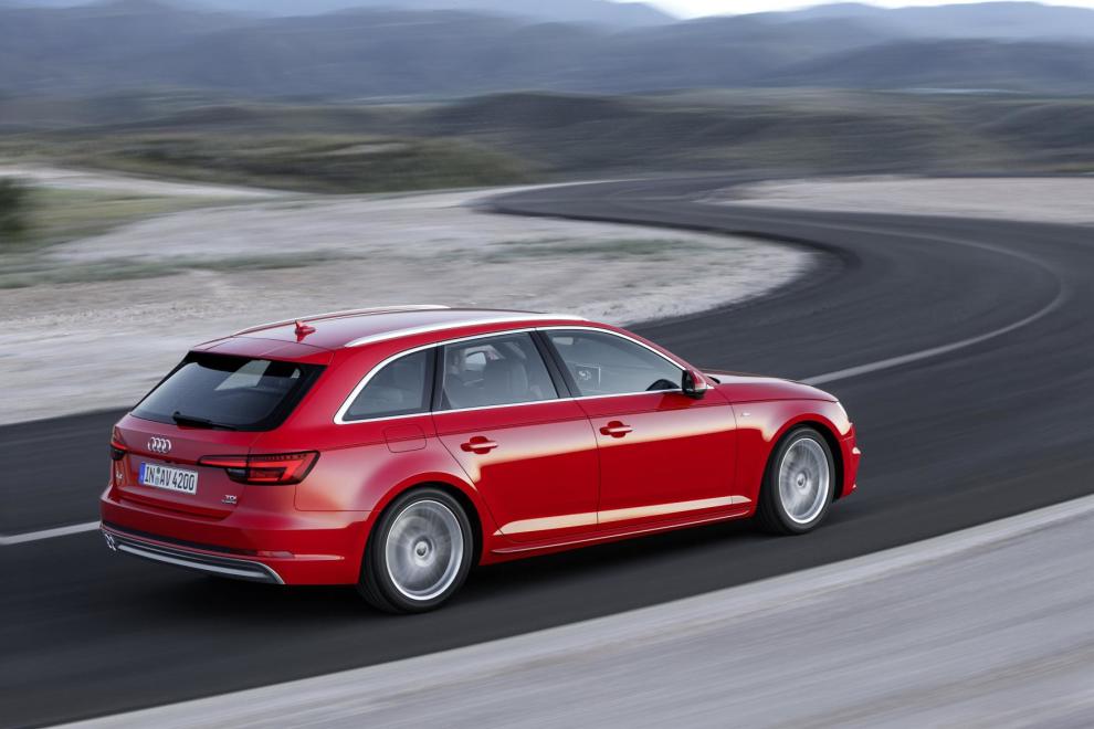 Audi A4 Avant, trasera