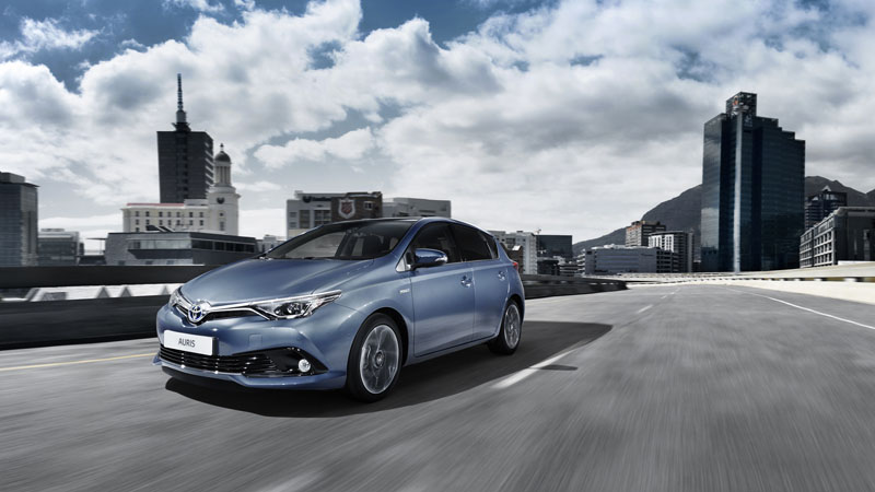 toy6ota Auris 2015