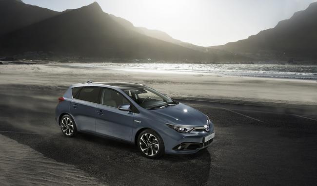 Nuevo Toyota Auris 2015