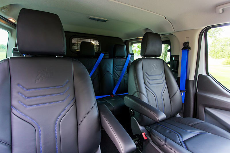 Una Ford Transit con ADN de WRC