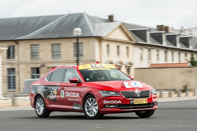 Skoda Superb, al mando del Tour de Francia