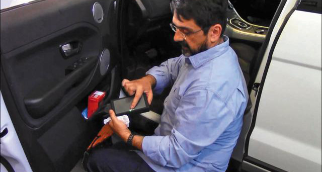 Revisa la mecánica de tu coche...¡en 15 minutos!