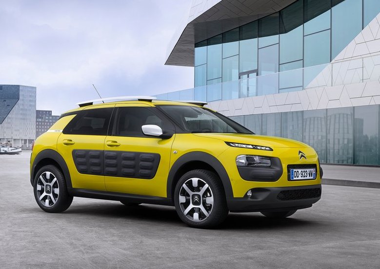 Citroën C4 Cactus amarillo