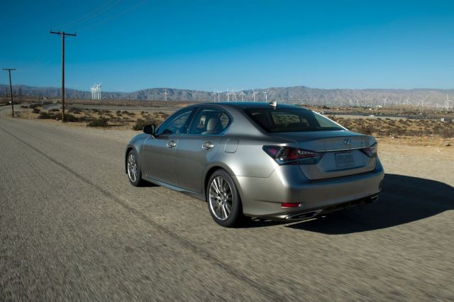 Trasera Lexus GS 2016