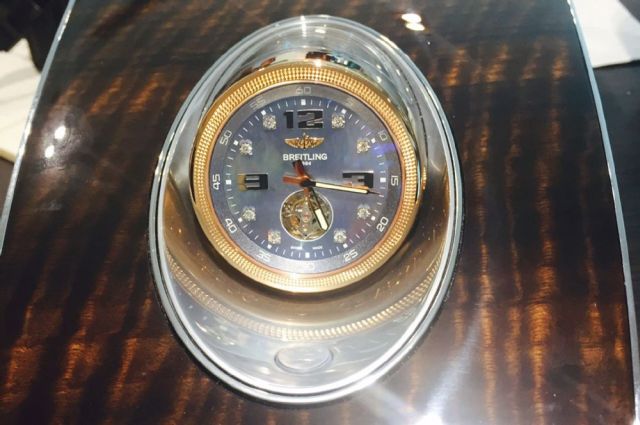 Reloj oro Bentley Bentayga