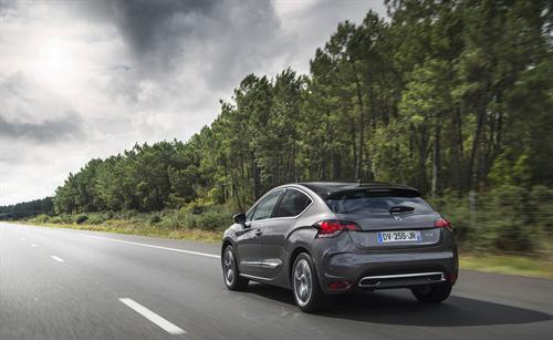Trasera DS 4 2015