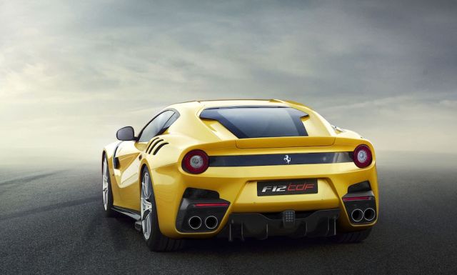 Trasera Ferrari F12tdF