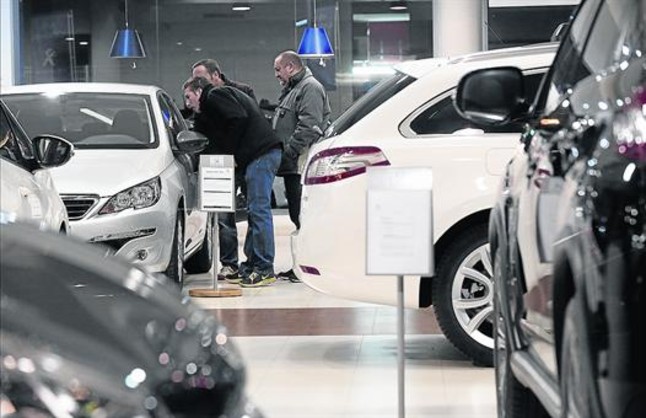 España lidera el aumento de ventas de coches en Europa