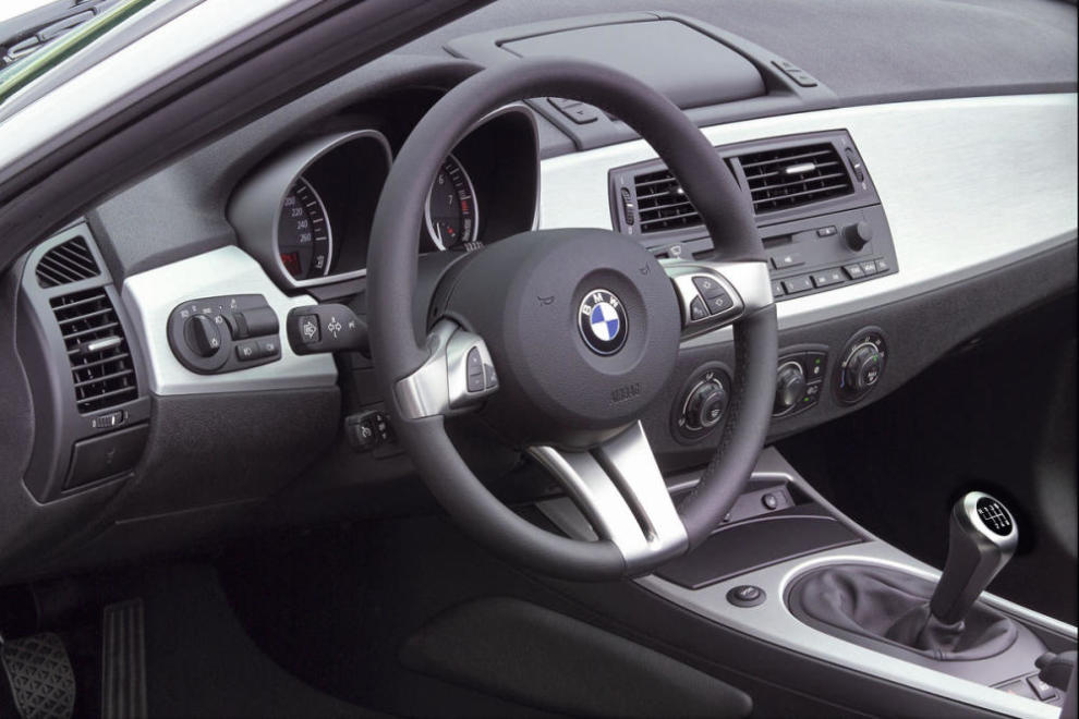 BMW Z4 2005 interior