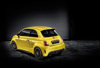 Trasera Abarth 695 Biposto Record