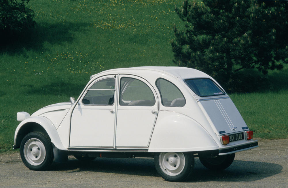 Citroën 2CV: «La cabrilla» con 32 caballos