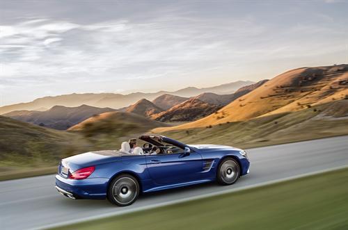 Lateral Mercedes SL 2016