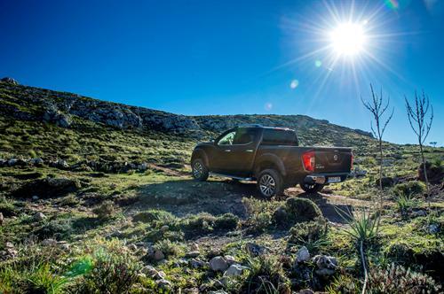 Trasera Nissan NP300 Navara