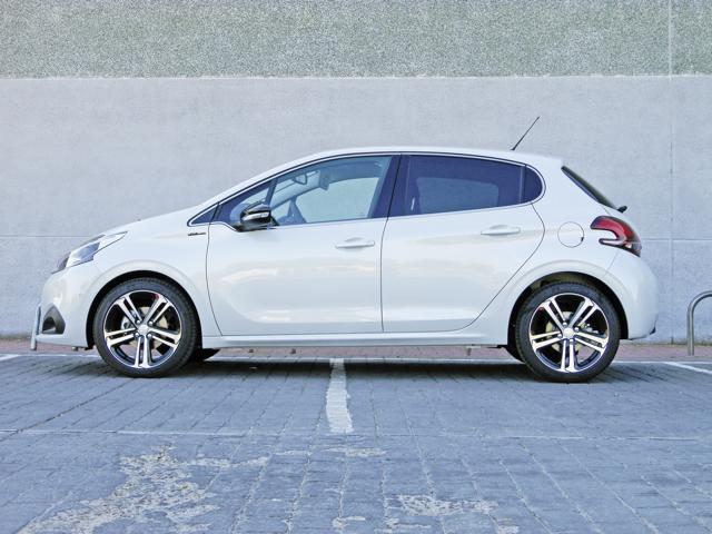 Peugeot 208 1.2 110 Puretech: Prueba a fondo